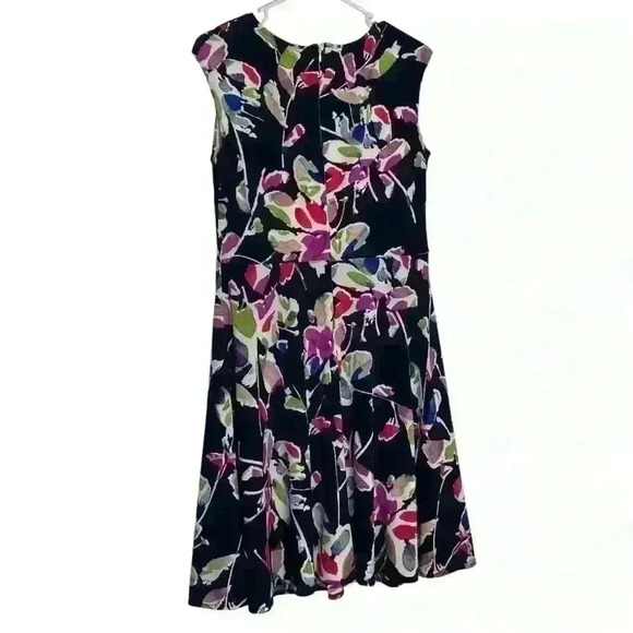 Wisp Stitch Fix Navy Floral Fit/Flare business/casual wash&wear comfy-size 10p - Picture 3 of 8